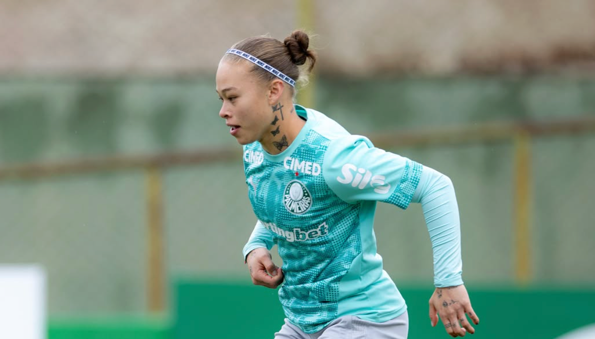 Jogadoras do Palmeiras Feminino durante treinamento em Vinhedo para a reta decisiva da temporada 2026.