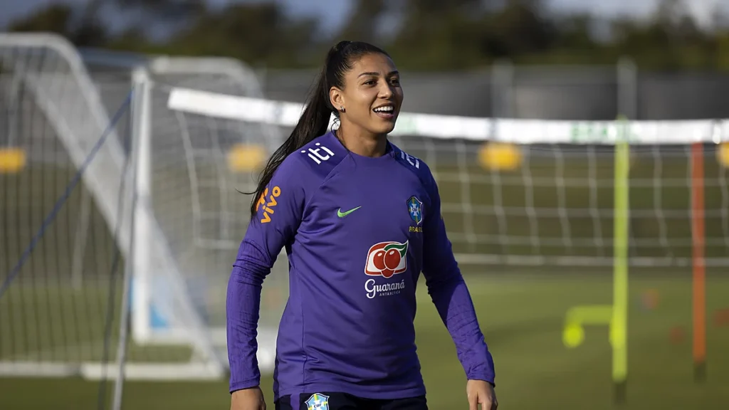 Bia Zaneratto em treino da Seleção Brasileira