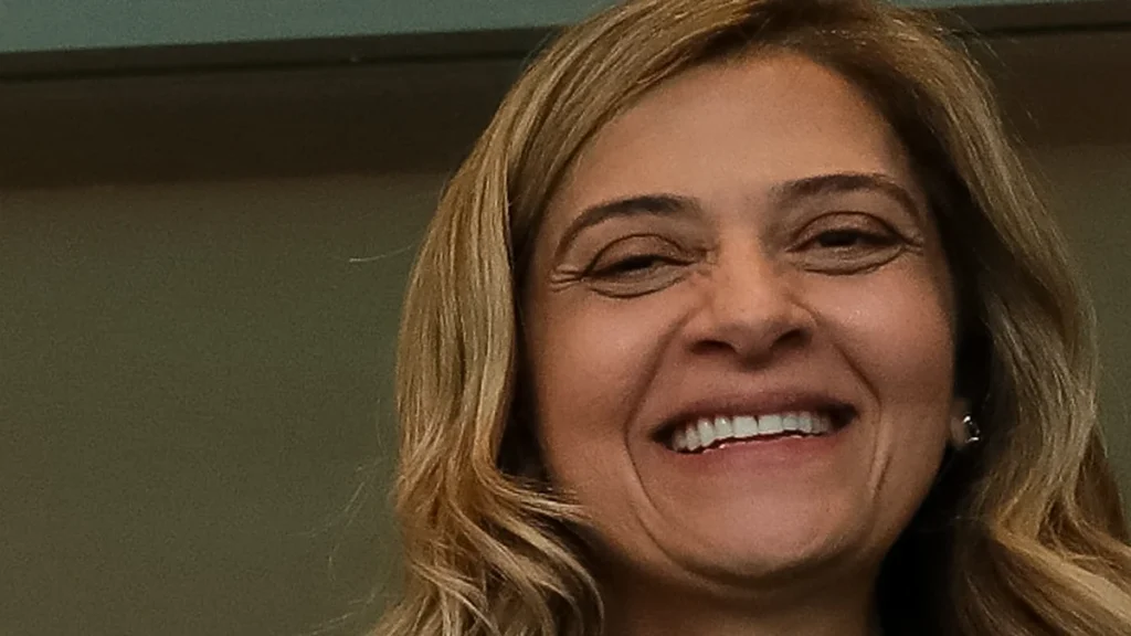 Leila Pereira em jogo do Palmeiras