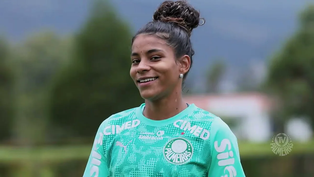 Jogadora do Palmeiras no último treino antes de enfrentar o Belgrano, em Quito