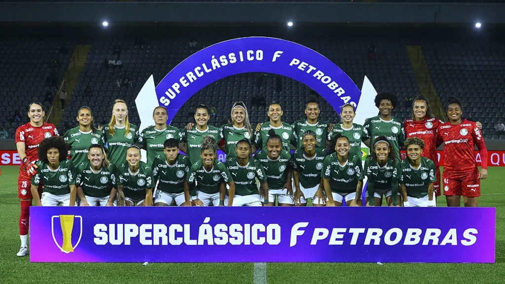 Palmeiras feminino em campo em 2026; Palmeiras x Dragonas IDV pela Libertadores Feminina